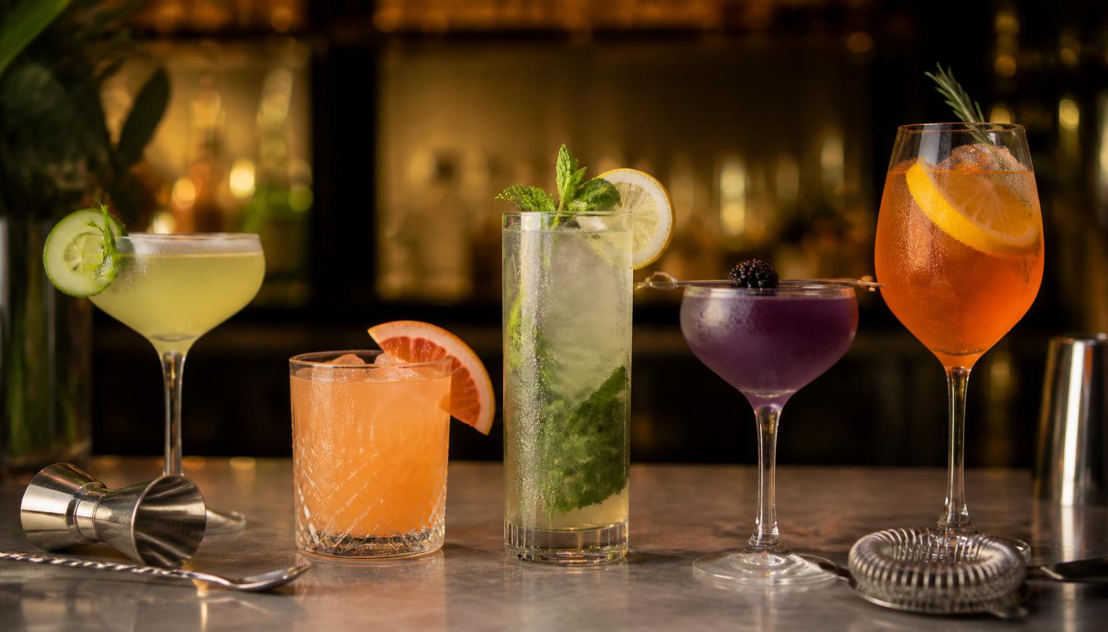 How to Plan Bar Service for a Large Event Without the Lines Falling Apart